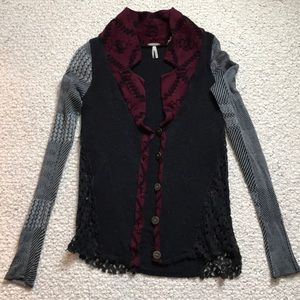 Gimmicks by BKE cardigan